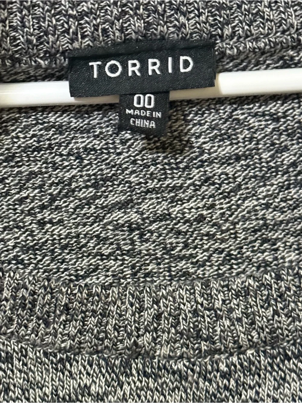 TORRID Gray Crewneck Sweater with Navy Heart and TORRID Navy tulle skirt